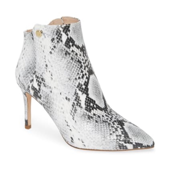 Louise et Cie Sid Pointed Toe Leather Bootie NWT - Picture 1 of 3